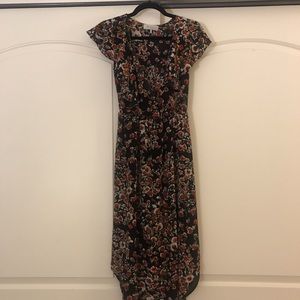 Gorgeous floral dress. Only worn once.